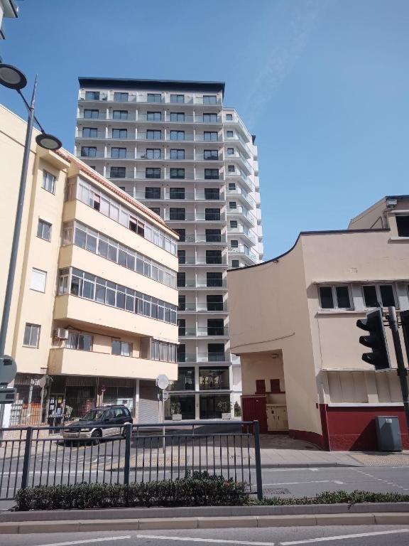 Modern Studio Apartment In Gibraltar - The Hub Buitenkant foto